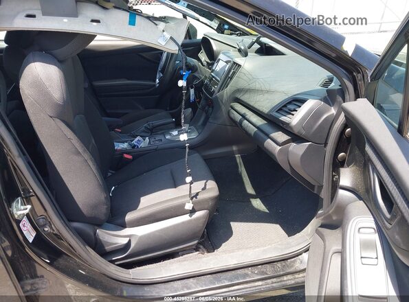 4S3GTAB66H3727098 2017 SUBARU IMPREZA Black Widok wnętrza z przodu