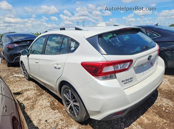 4S3GTAC61K3747281 2019 SUBARU IMPREZA White 