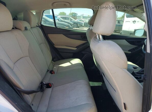 4S3GTAC64K3752880 2019 SUBARU IMPREZA Белый Вид задних сидений