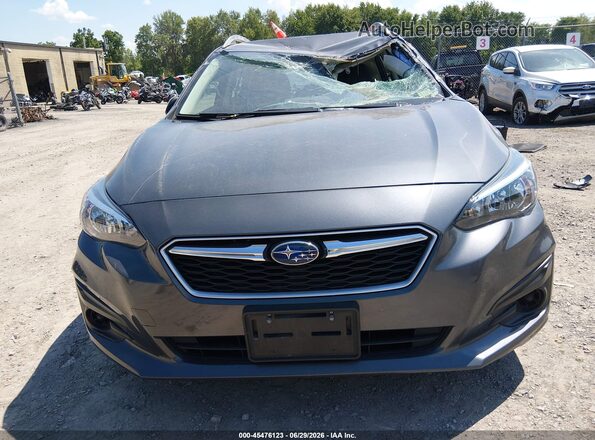4S3GTAC68K3720336 2019 SUBARU IMPREZA Gray Widok wnętrza z tyłu