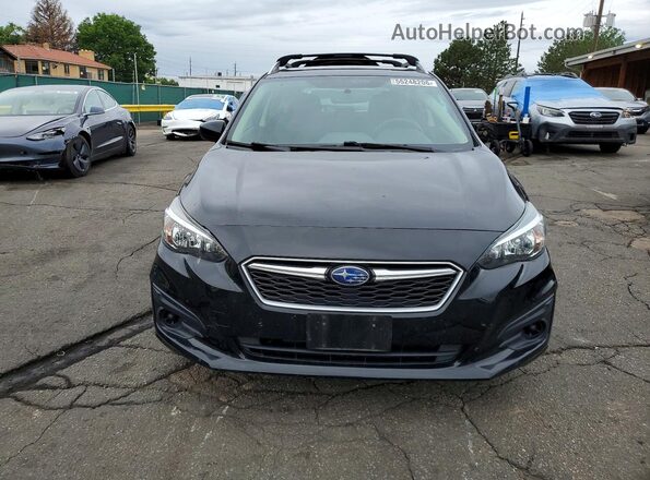 4S3GTAC69K3708583 2019 SUBARU IMPREZA Black Widok z przodu