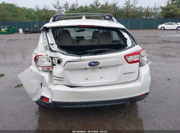 4S3GTAD60K3750686 2019 SUBARU IMPREZA White Դիմացի տեսք