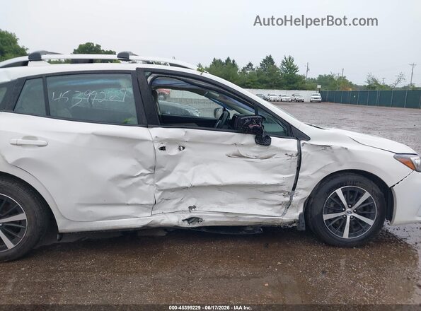 4S3GTAD60K3750686 2019 SUBARU IMPREZA White 