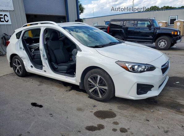 4S3GTAD61K3704302 2019 SUBARU IMPREZA White 