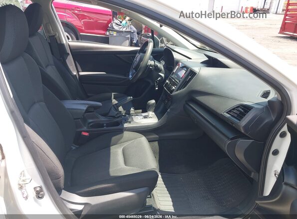 4S3GTAD62J3716974 2018 SUBARU IMPREZA White Սալոնի դիմացի տեսք