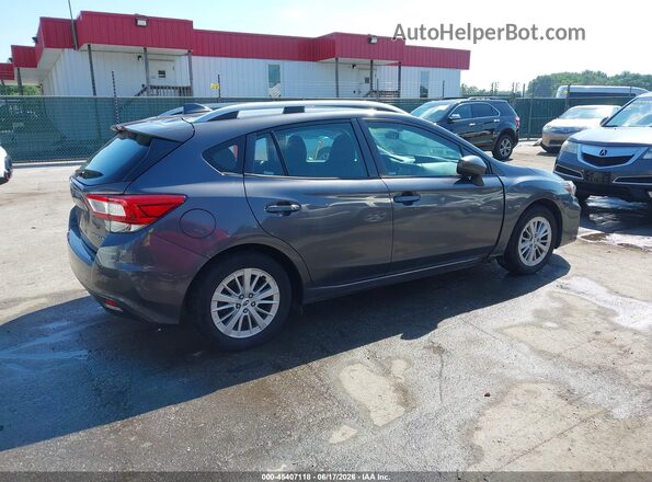 4S3GTAD67J3706392 2018 SUBARU IMPREZA Gray Rear right