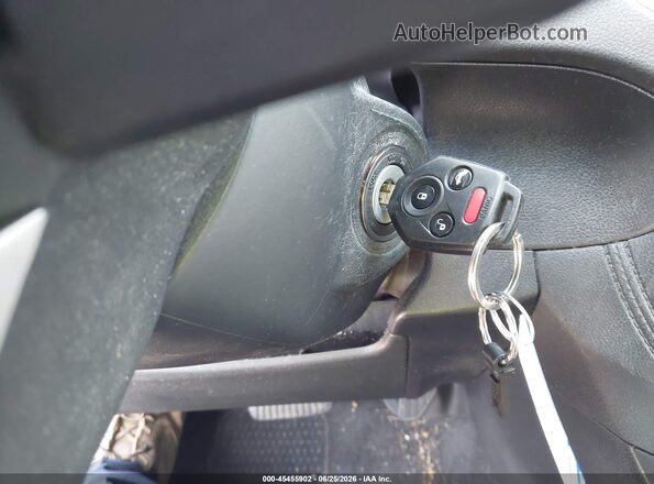 4S3GTAD68K3705172 2019 SUBARU IMPREZA White Dashboard view