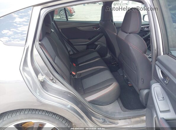 4S3GTAM64K3759424 2019 SUBARU IMPREZA Gray Widok naklejki z numerem VIN