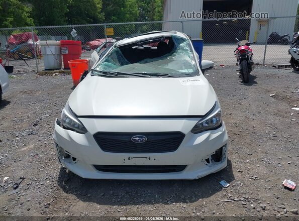 4S3GTAM68H3754980 2017 SUBARU IMPREZA White Widok zestawu wskaźników