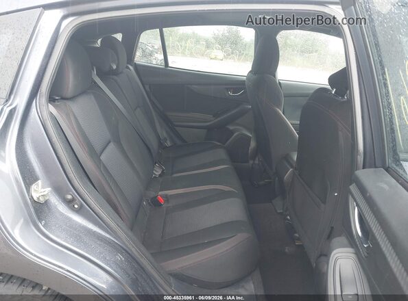 4S3GTAM6XH3713220 2017 SUBARU IMPREZA Gray Vista de la etiqueta del VIN