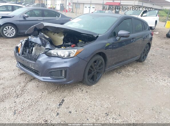 4S3GTAM6XH3713220 2017 SUBARU IMPREZA Gray Vista tres cuartos delantera izquierda