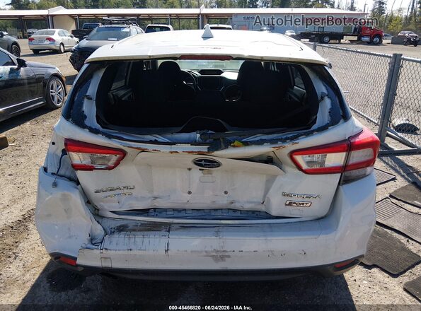 4S3GTAM6XJ3704345 2018 SUBARU IMPREZA White 