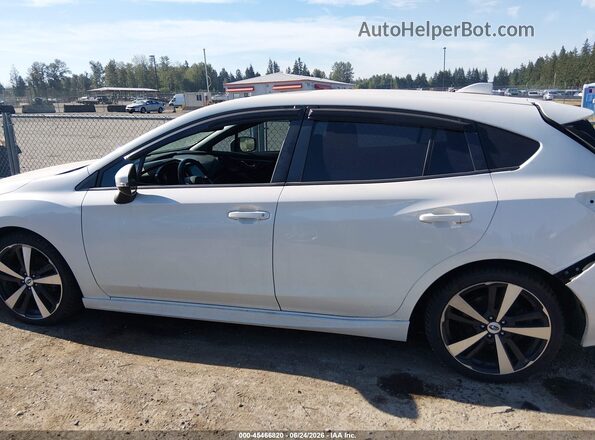 4S3GTAM6XJ3704345 2018 SUBARU IMPREZA White Սալոնի 360 աստիճան տեսք