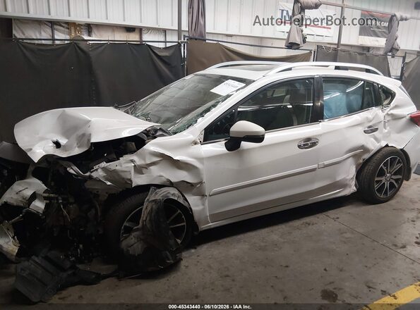 4S3GTAT64H3754718 2017 SUBARU IMPREZA White Widok wnętrza 360 stopni