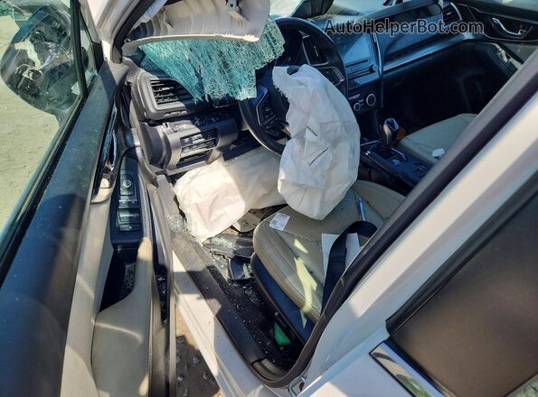 4S3GTAT67H3728369 2017 SUBARU IMPREZA White წინა პანელის ხედი
