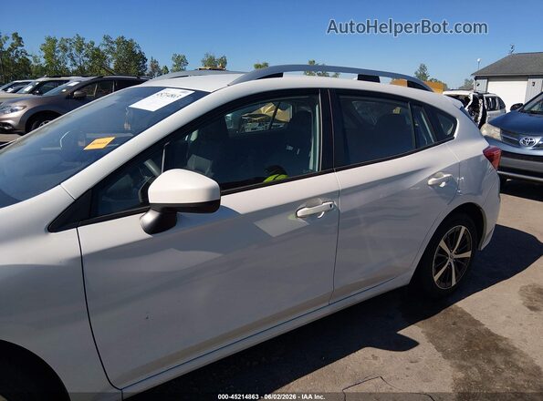4S3GTAV64L3716301 2020 SUBARU IMPREZA White 