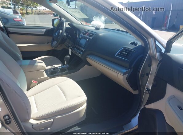 4S4BSAAC4H3309591 2017 SUBARU OUTBACK Кремовый Вид салона спереди