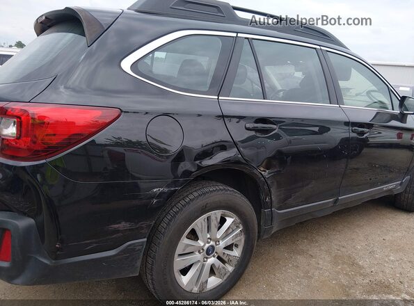 4S4BSAAC5J3203723 2018 SUBARU OUTBACK Black Front view