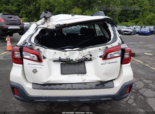 4S4BSABC2K3388149 2019 SUBARU OUTBACK White Front view