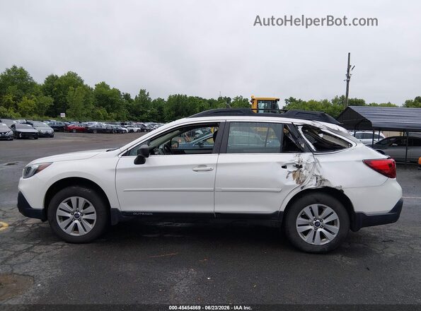 4S4BSABC2K3388149 2019 SUBARU OUTBACK White 360 interior view