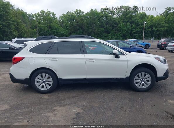 4S4BSACC0J3389488 2018 SUBARU OUTBACK Белый Вид задней части салона