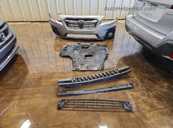 4S4BSACC2J3250284 2018 SUBARU OUTBACK Silver 