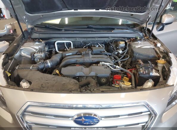 4S4BSACC5H3391618 2017 SUBARU OUTBACK Бежевый Вид сзади