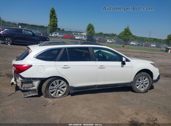 4S4BSACC9H3317876 2017 SUBARU OUTBACK White Вид задньої частини салону