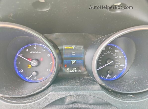 4S4BSADC4J3354418 2018 SUBARU OUTBACK Silver Widok zestawu wskaźników
