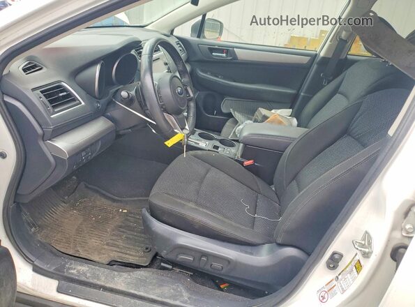 4S4BSAFC1K3241444 2019 SUBARU OUTBACK White Widok wnętrza z przodu