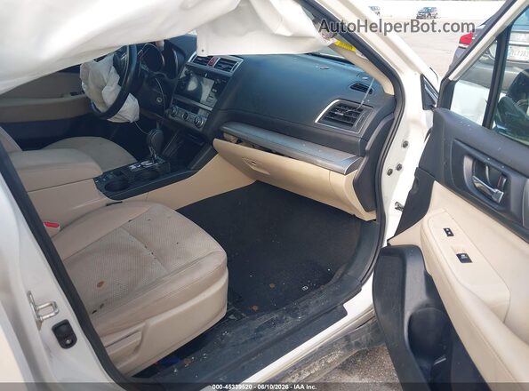 4S4BSAFC3H3271876 2017 SUBARU OUTBACK White Vista interior delantera