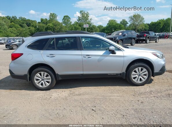 4S4BSAFC4K3397459 2019 SUBARU OUTBACK Silver Вид задньої частини салону