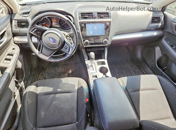 4S4BSAFC5J3339259 2018 SUBARU OUTBACK White წინა პანელის ხედი