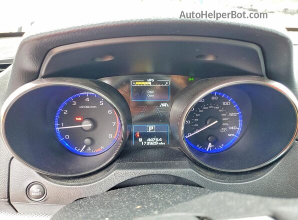 4S4BSAFC6K3328840 2019 SUBARU OUTBACK Silver ხელსაწყოთა პანელის ხედი