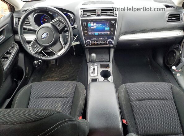 4S4BSAFC6K3328840 2019 SUBARU OUTBACK Silver წინა პანელის ხედი