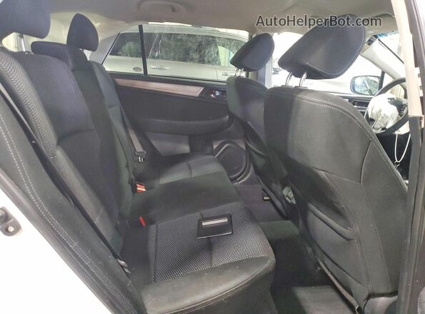 4S4BSAFC8K3358454 2019 SUBARU OUTBACK White უკანა სავარძლების ხედი