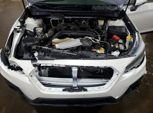 4S4BSAFC8K3358454 2019 SUBARU OUTBACK White უკანა სალონის ხედი