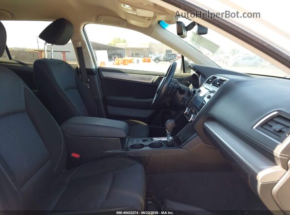 4S4BSAFCXJ3331819 2018 SUBARU OUTBACK White Vista interior delantera