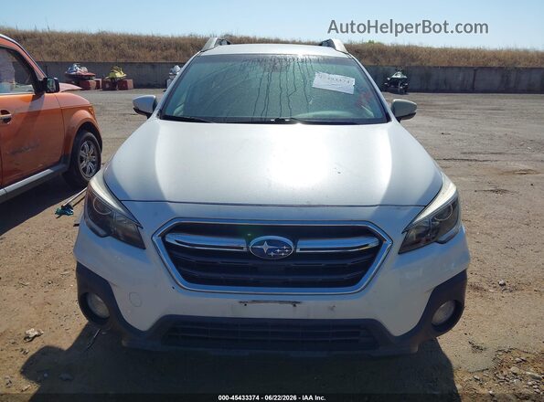 4S4BSAFCXJ3331819 2018 SUBARU OUTBACK White Vista del cuadro de instrumentos