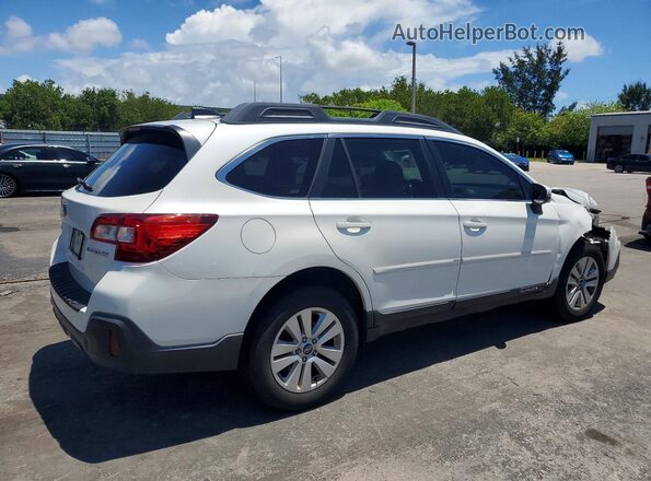 4S4BSAHC7K3222460 2019 SUBARU OUTBACK Белый Задняя правая четверть