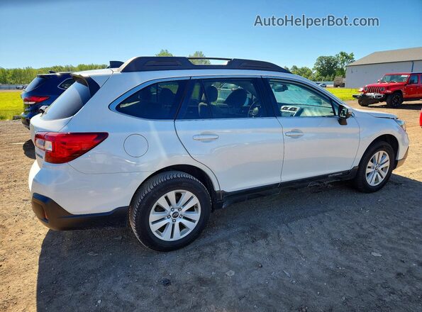 4S4BSAHC7K3350052 2019 SUBARU OUTBACK White Rear right