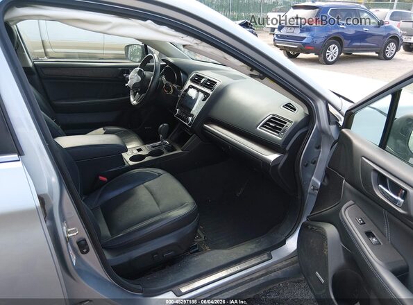4S4BSAJC4K3349189 2019 SUBARU OUTBACK Light Blue Front interior view