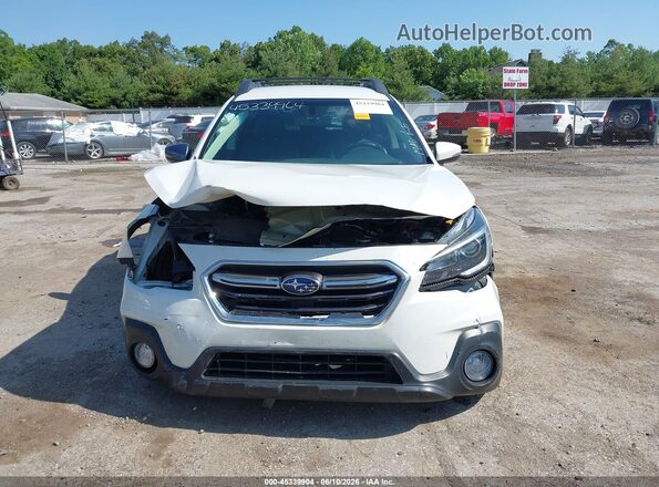 4S4BSAJCXK3273042 2019 SUBARU OUTBACK White Սալոնի հետևի տեսք