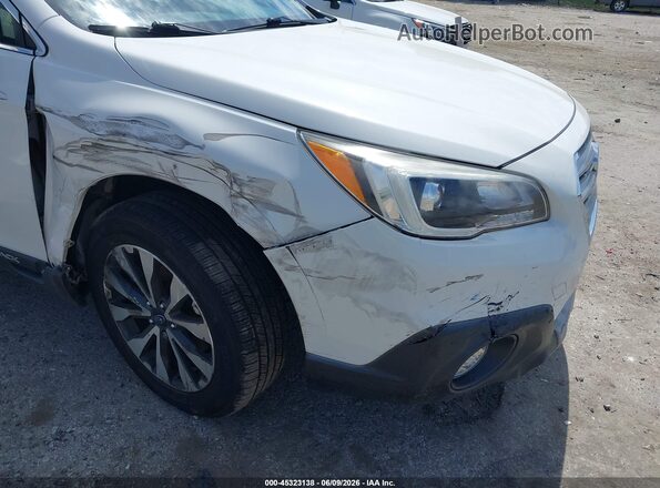 4S4BSAKC2H3431705 2017 SUBARU OUTBACK White Widok z przodu