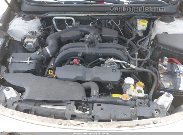 4S4BSAKC6J3348087 2018 SUBARU OUTBACK White Widok z tyłu