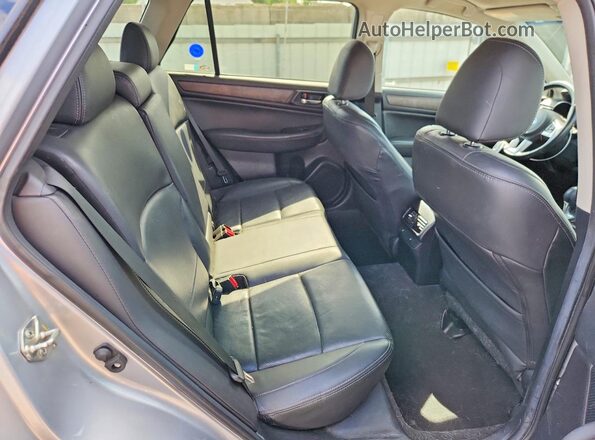 4S4BSALC4G3226822 2016 SUBARU OUTBACK Silver Вид задніх сидінь