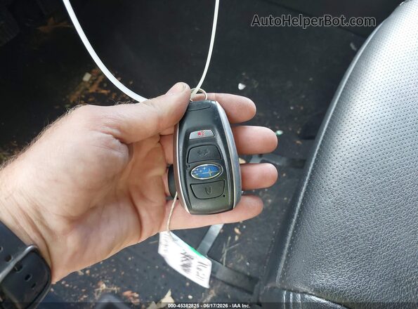 4S4BSALC4G3342599 2016 SUBARU OUTBACK Серебряный Вид панели приборов