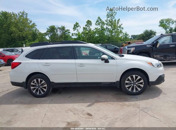 4S4BSANC0H3403039 2017 SUBARU OUTBACK White Вид задньої частини салону