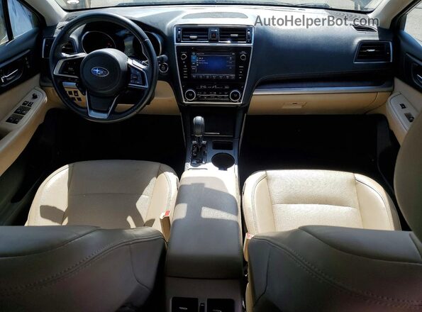 4S4BSANC0J3274452 2018 SUBARU OUTBACK Зеленый Вид панели приборов