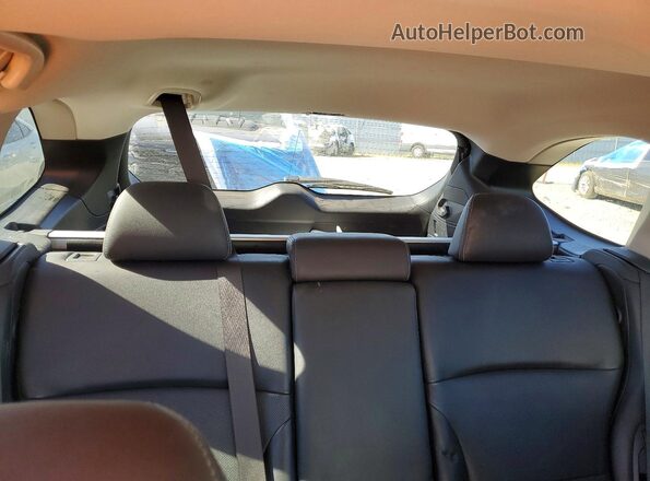 4S4BSANC1H3433991 2017 SUBARU OUTBACK White Rear seats view